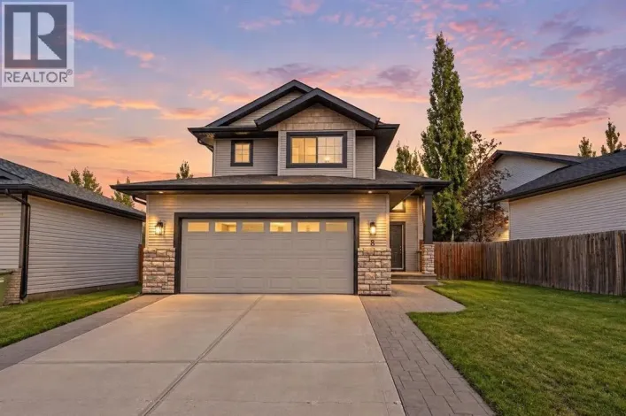 8 Irving Crescent, Red Deer