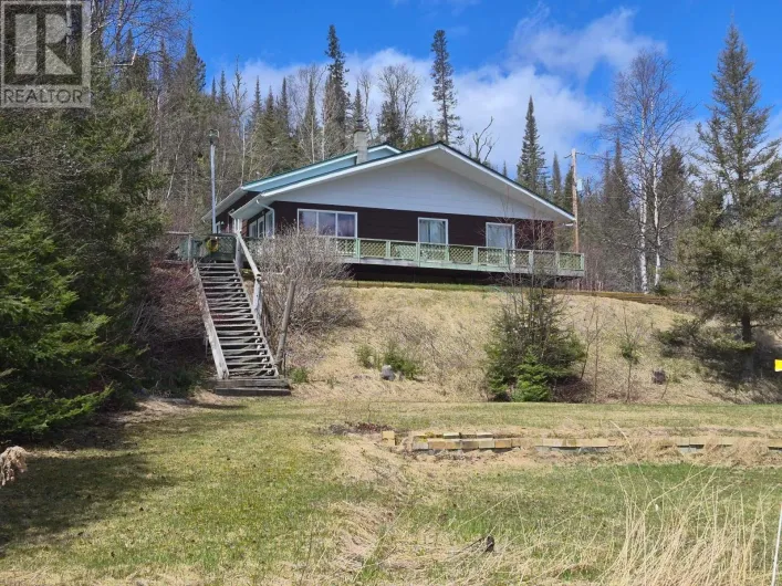 8 Jackfish Lake Road N, Terrace Bay