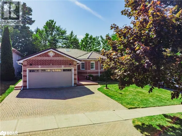 8 KELL Place, Barrie