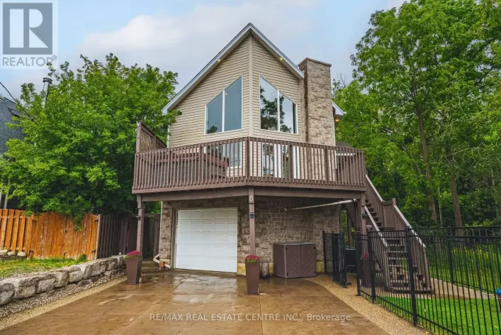 8 LAKE ROAD, Puslinch