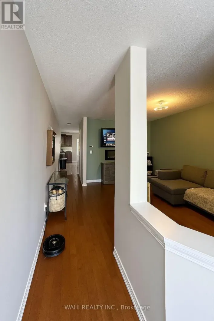 8 LOCKPORT WAY, Hamilton