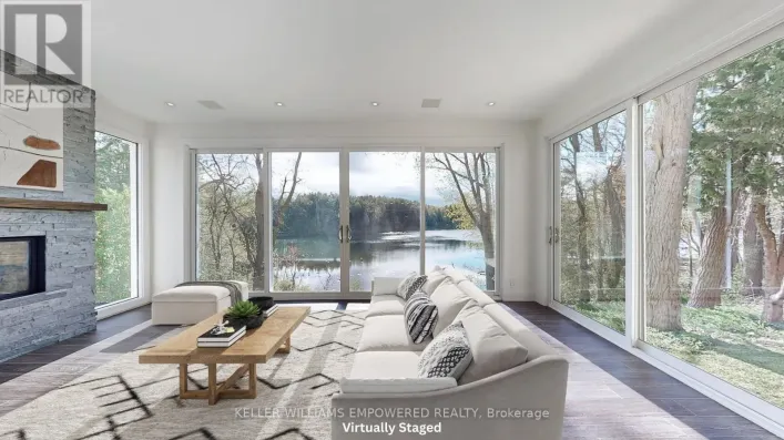 8 MACLEOD ESTATE COURT, Richmond Hill