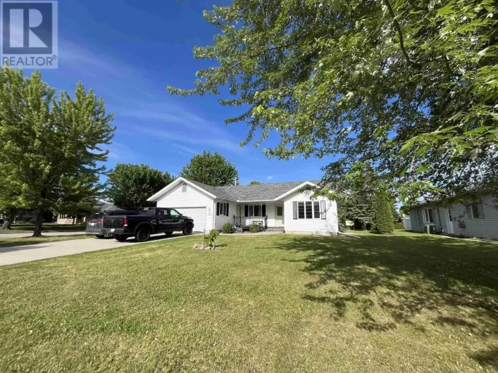 8 Maple Place, Emo