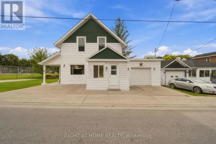 8 MARIA STREET, Penetanguishene