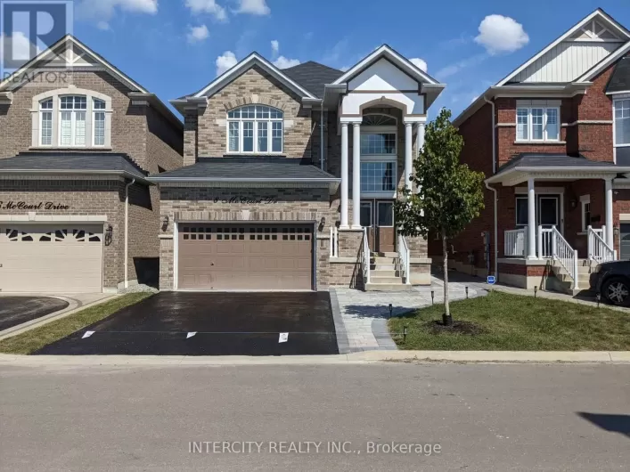 8 MCCOURT DRIVE, Ajax
