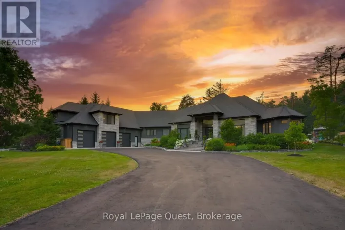 8 MIDVES COURT, Springwater