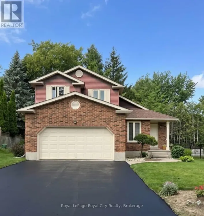 House for sale: 8 MOLLISON COURT, Guelph
