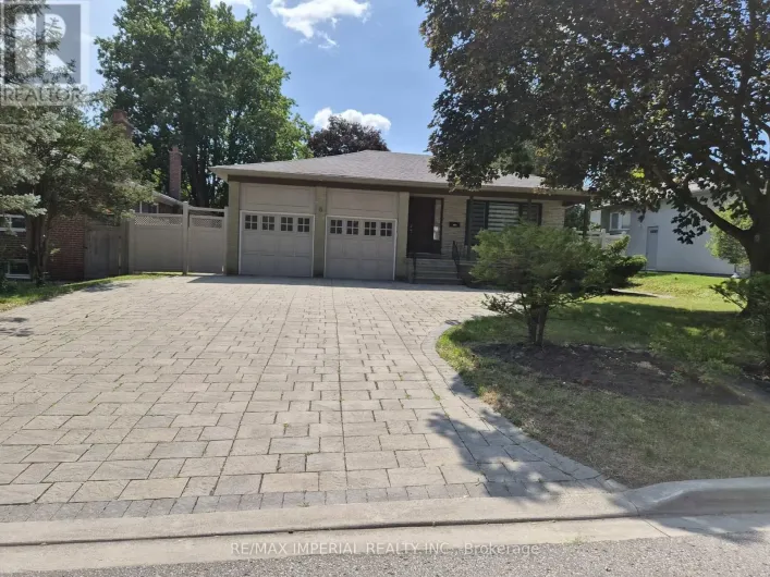 8 MULTIFLORA PLACE, Markham