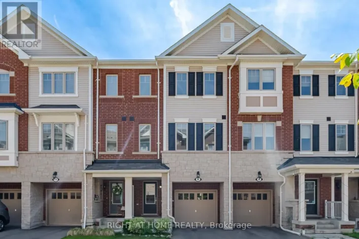 8 RAPIDS LANE, Hamilton