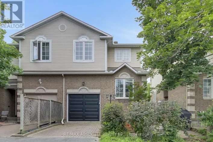 8 RIVERBANK COURT, Ottawa