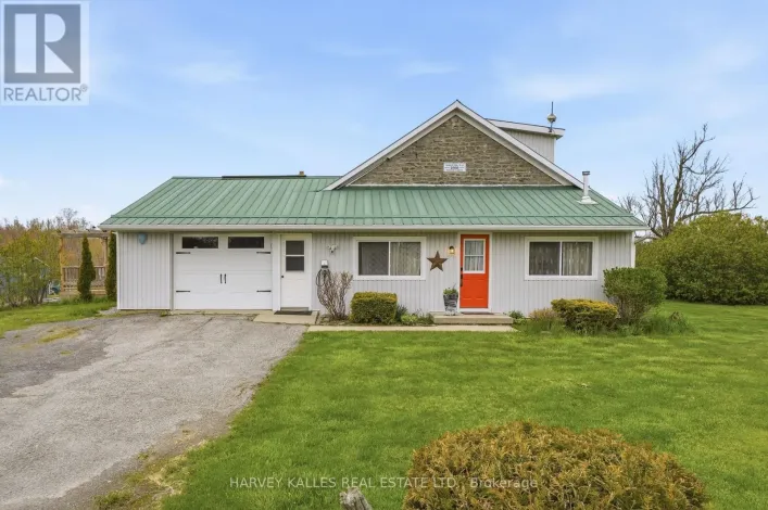 8 SCHOOL HOUSE ROAD, Prince Edward County