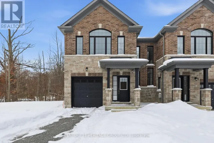 8 SCOTIA ROAD, Georgina