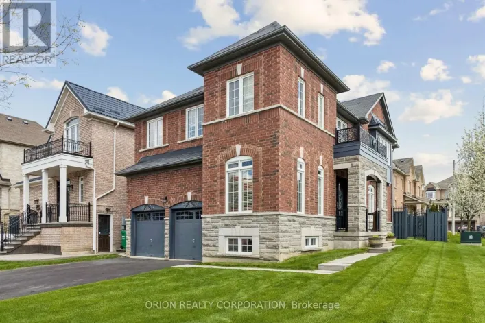 8 SEASTAR ROAD, Brampton