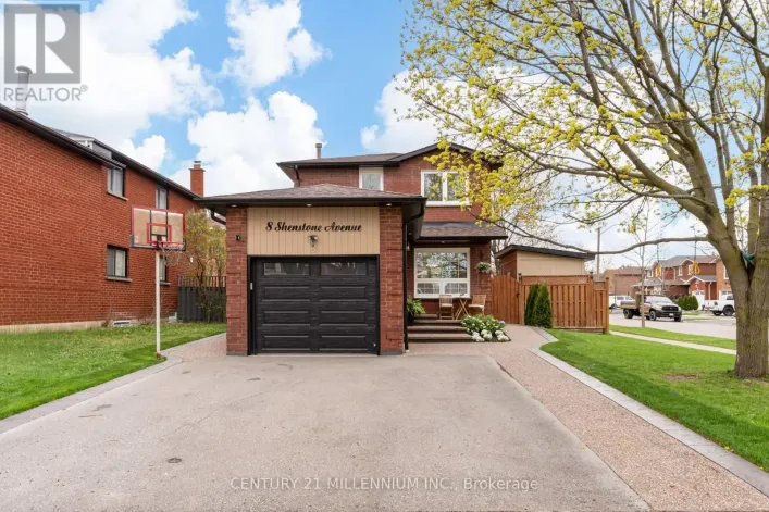 8 SHENSTONE AVENUE, Brampton