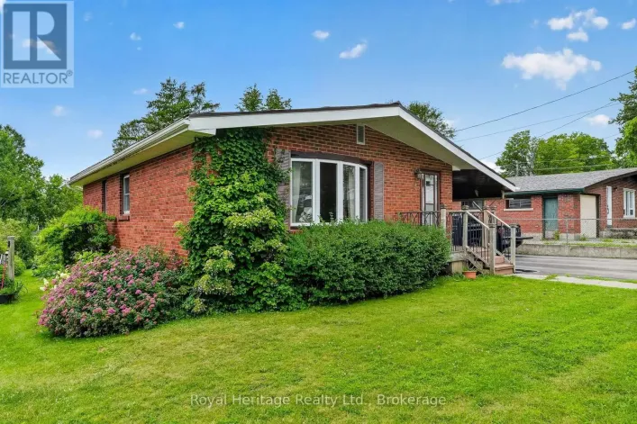 8 SIMMONS STREET, Cramahe