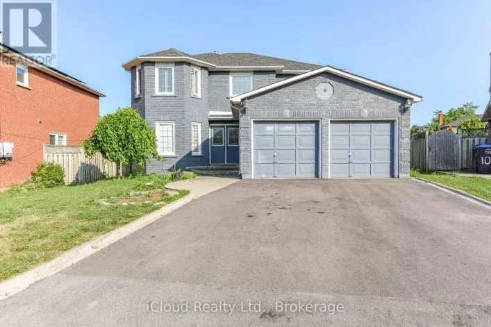 8 ST MARK PLACE, Brampton