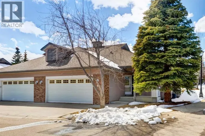 8 Straddock Villas SW, Calgary
