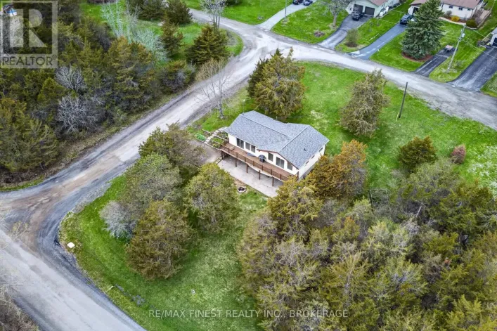 8 SUNRISE COURT, Prince Edward County