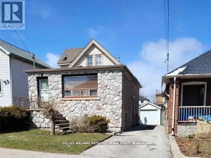 8 TILDEN CRESCENT, Toronto