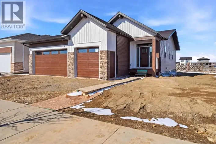 8 Tipping Avenue, Red Deer