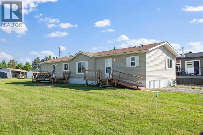 8 Trochu Avenue, Trochu