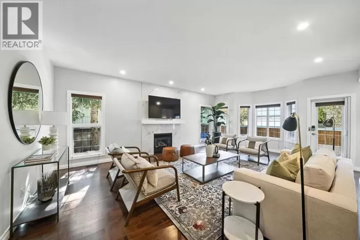 8 Varsity Estates Gardens NW, Calgary