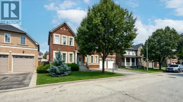 8 WESTACOTT AVENUE, Ajax