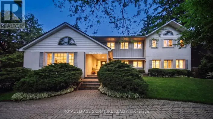 8 WINDY RIDGE DRIVE, Toronto