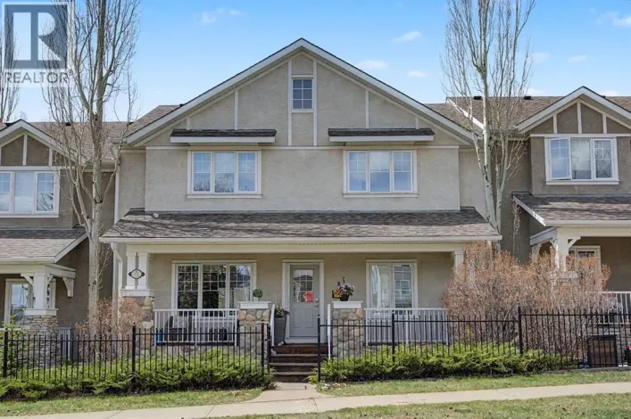 8 Ypres Lane SW, Calgary