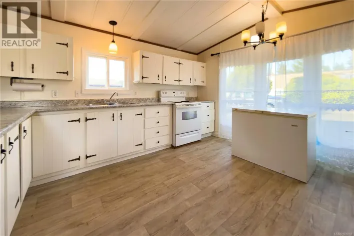 80 1160 Shellbourne Blvd, Campbell River