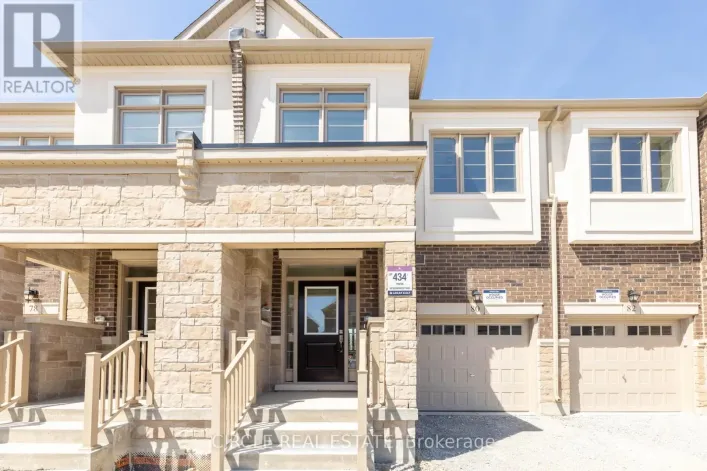 80 BERMONDSEY WAY, Brampton