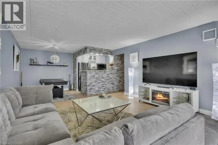 80 BRECKENRIDGE Drive Unit# 107, Kitchener