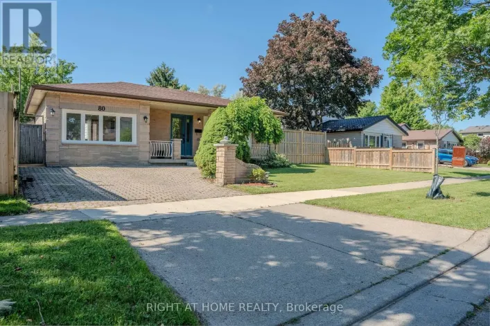 80 CHILTON DRIVE, Hamilton