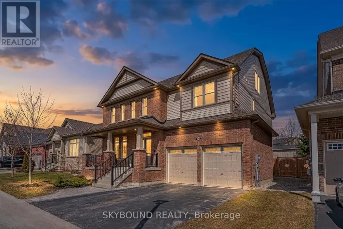 80 HARPIN WAY E, Centre Wellington