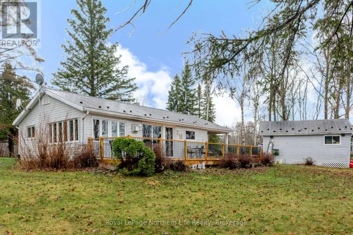 80 ISLANDVIEW LANE, Chisholm