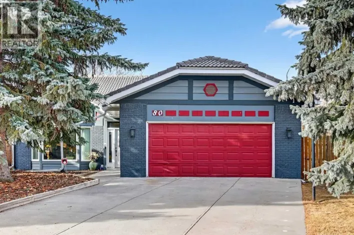 80 Oakmount Way SW, Calgary