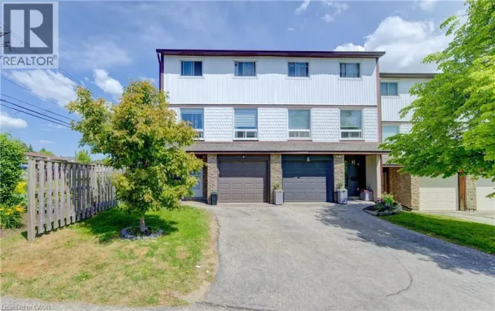 80 OLD COUNTRY Drive Unit# 1, Kitchener