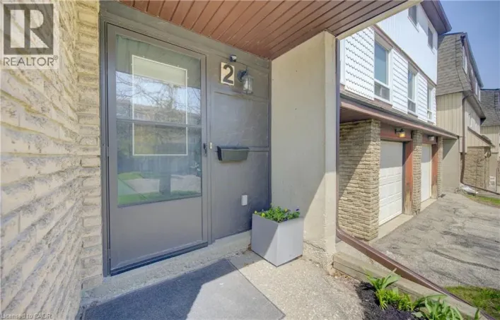80 OLD COUNTRY Drive Unit# 2, Kitchener