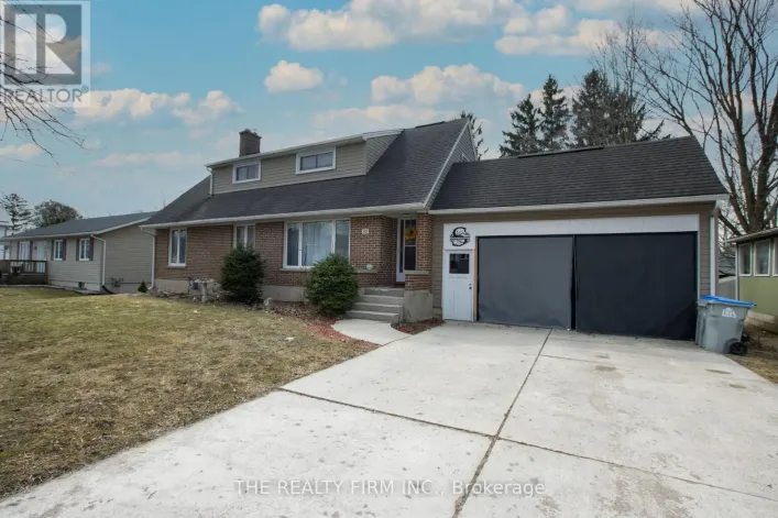 80 PRINCESS STREET W, Central Huron