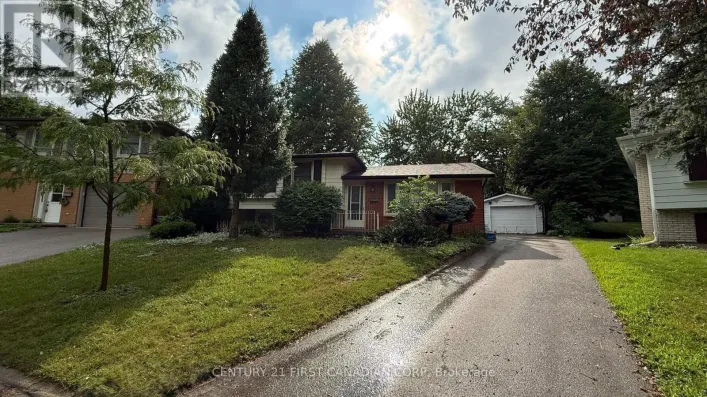 80 ROLLSCOURT PLACE, London North