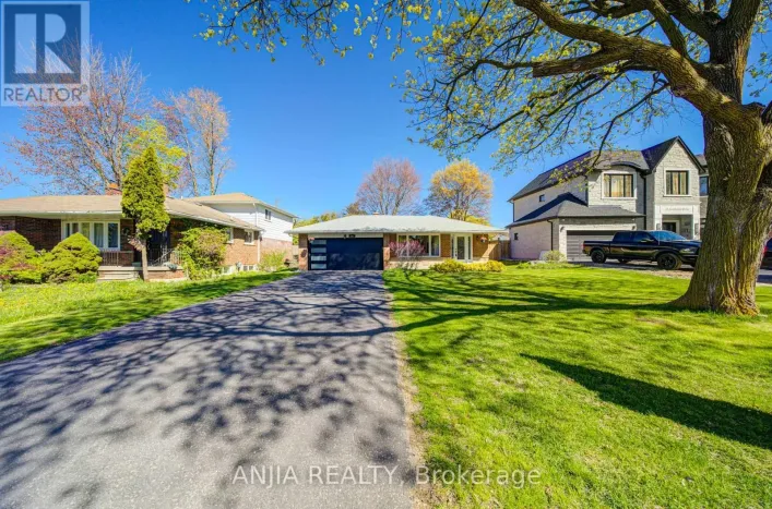 80 SOUTHDALE DRIVE, Markham