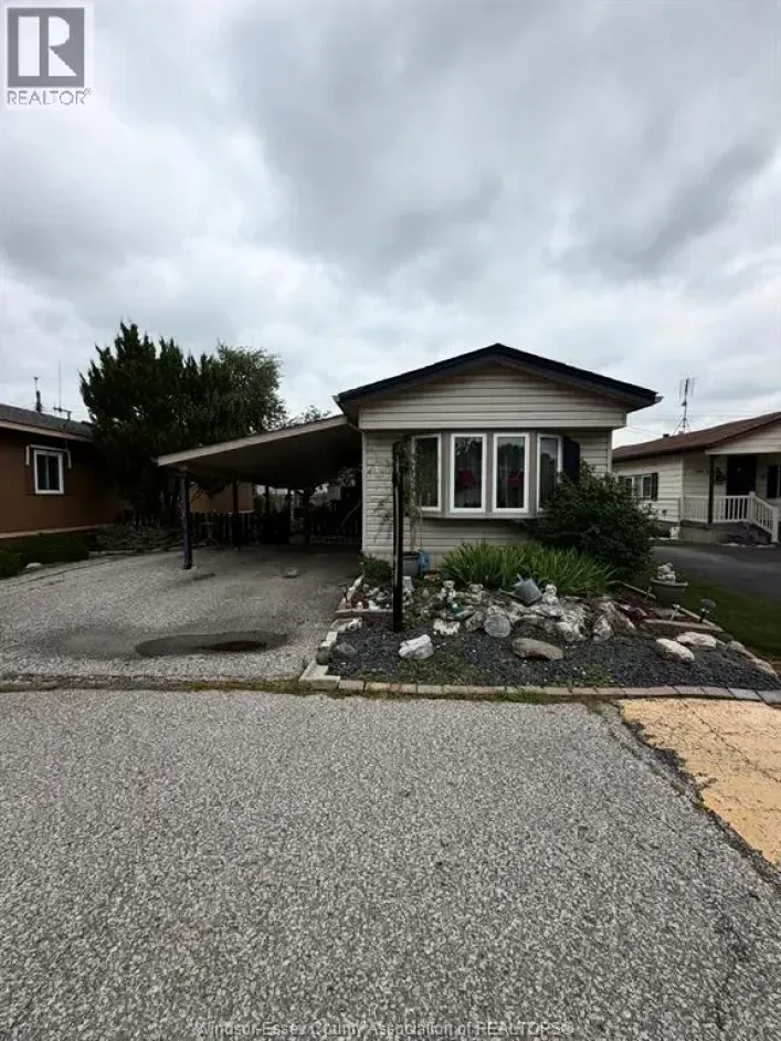 80 SUNCREST DRIVE, Lakeshore