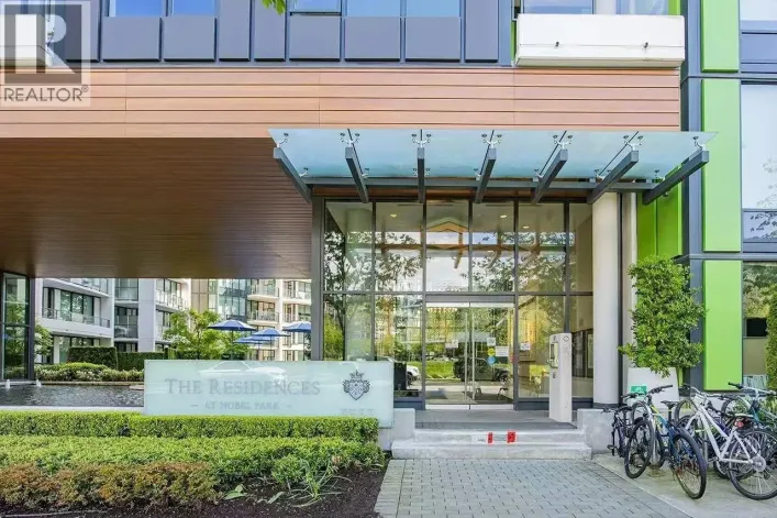 800 3533 ROSS DRIVE, Vancouver