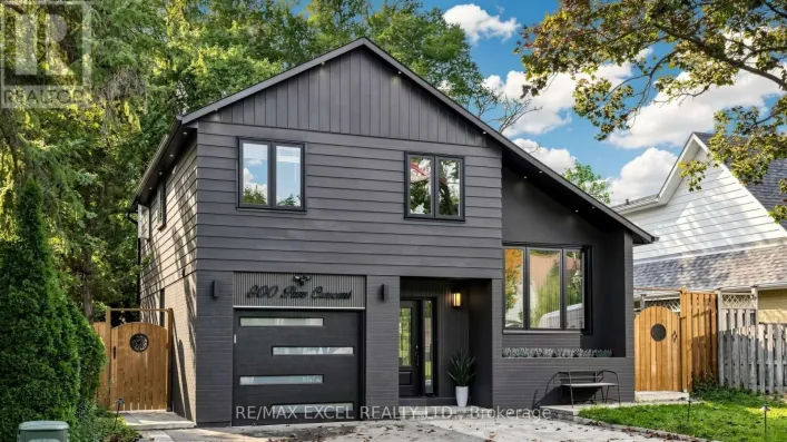 800 PAM CRESCENT, Newmarket