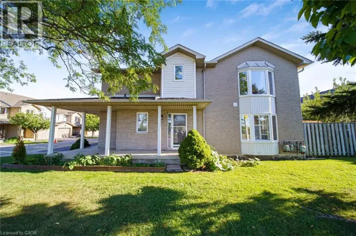 800 PARAMOUNT Drive Unit# 1, Stoney Creek