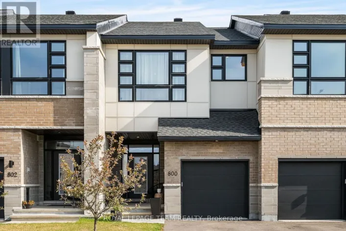 800 SOLARIUM AVENUE, Ottawa