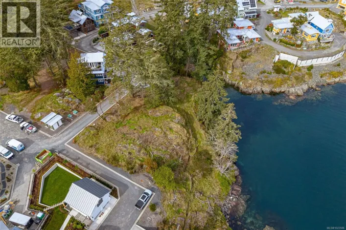 800 Sunset Pt, Sooke