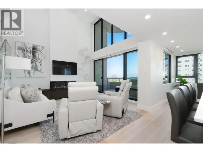 801 1236 BIDWELL STREET, Vancouver