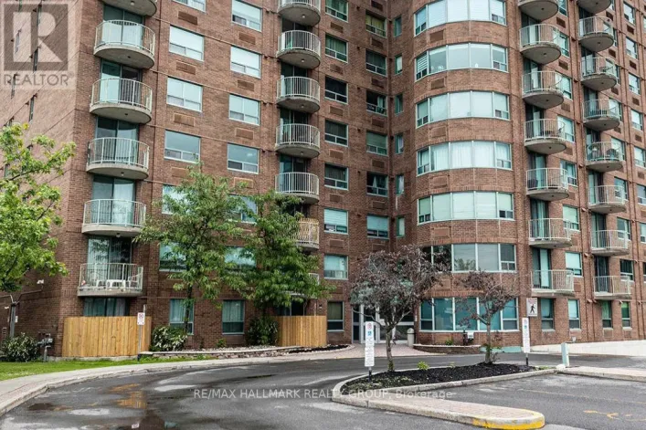 801 - 1440 HERON ROAD, Ottawa