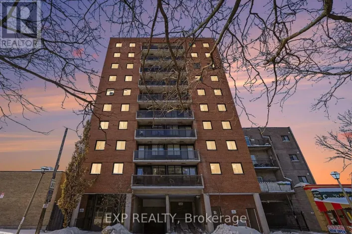 801 - 154 NELSON STREET, Ottawa